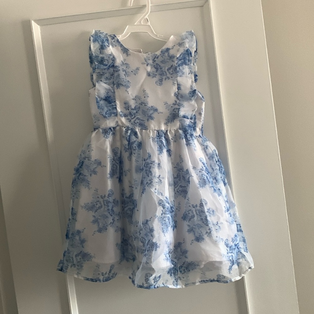 New Dress sz 6
